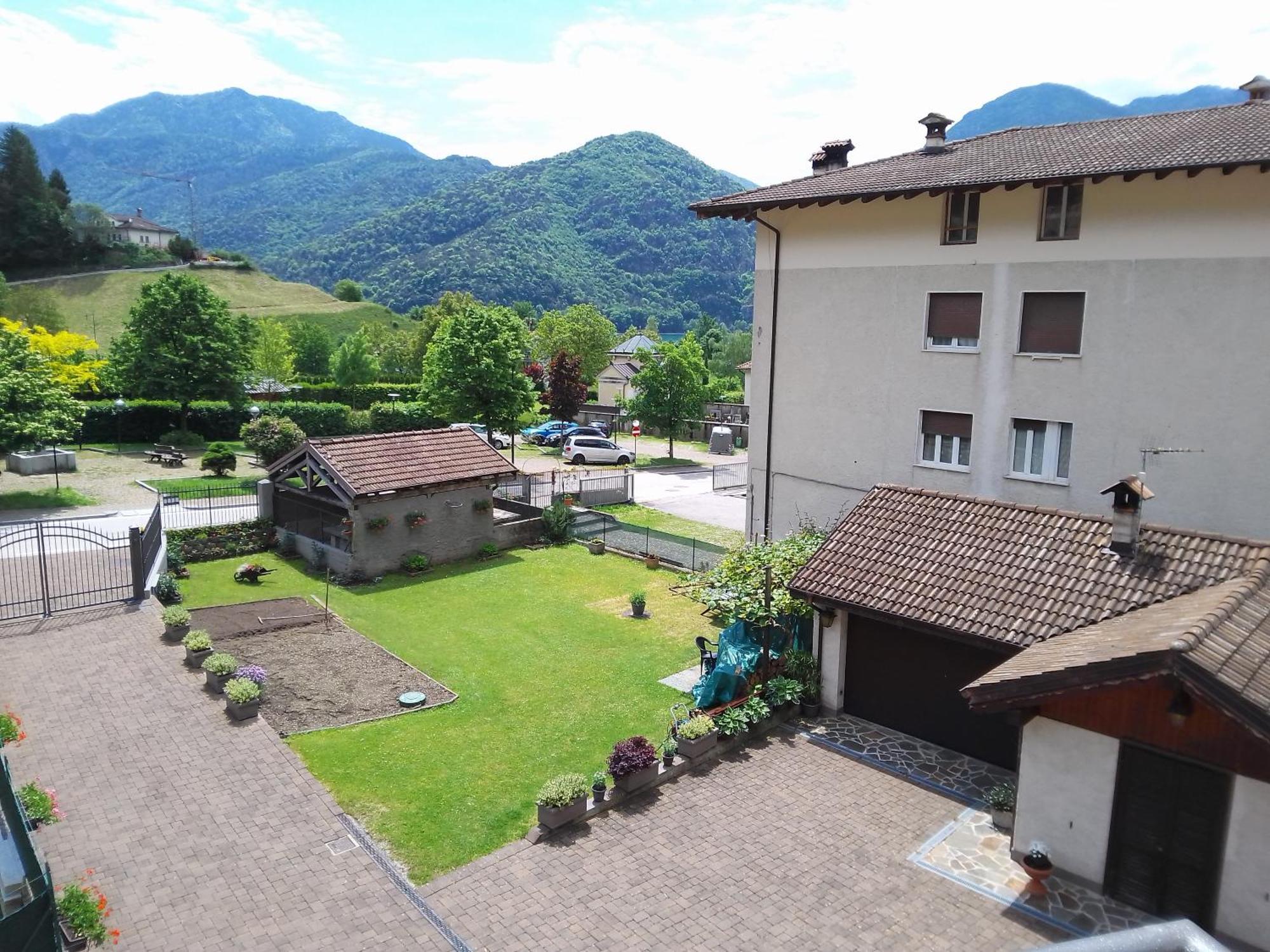 Casetta Vittorio Mezzolago Bagian luar foto